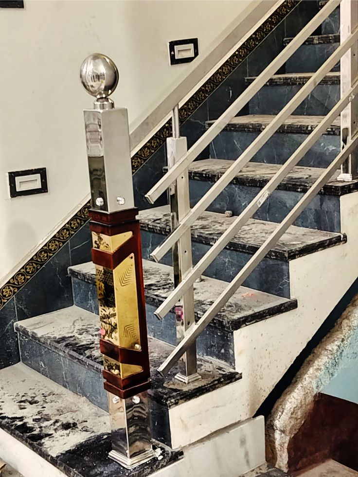 SS Railing Wooden Pillar Mumbai India